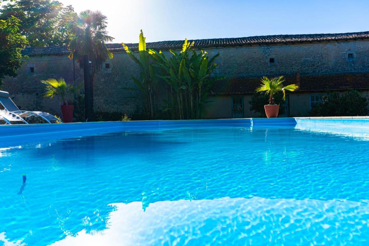 Logis De Tirac Bed & Breakfast Lorignac Exterior foto